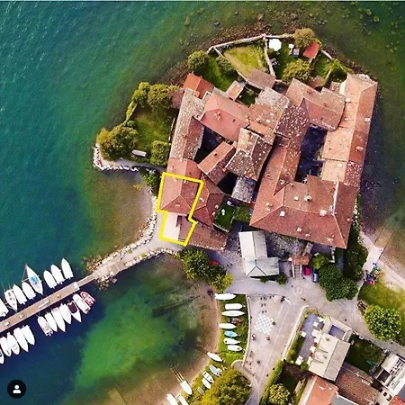 Castle Apartamento *