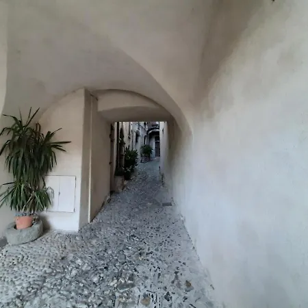 Castle Apartamento *